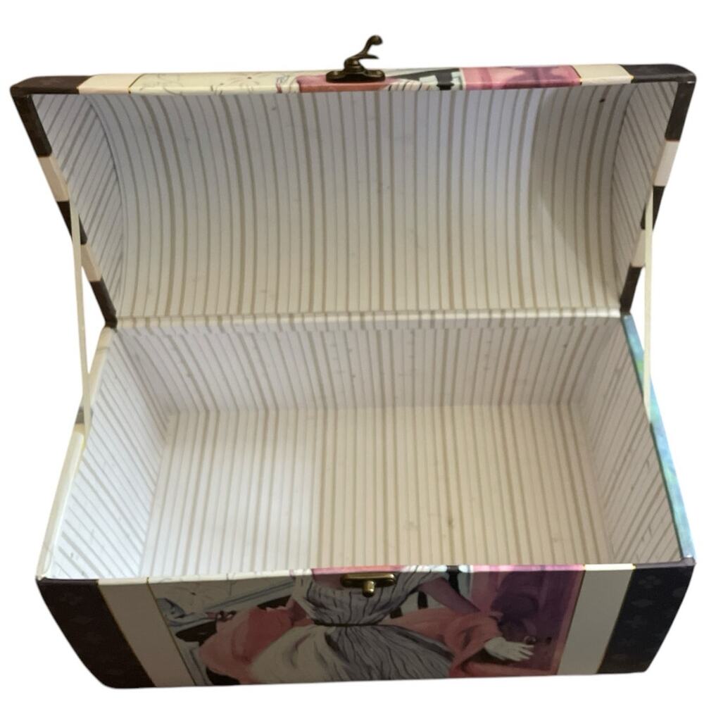 Saturday Evening Post Keepsake Multipurpose Hard Board Chest Box - Picture 9 of 9